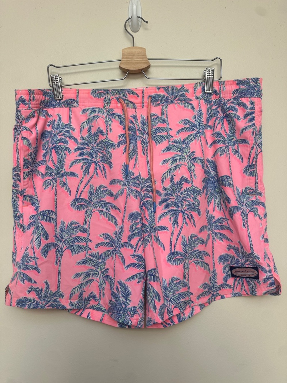 Vineyard Vines Palm Tree Print Swim Trunks Pink Blue Size Medium